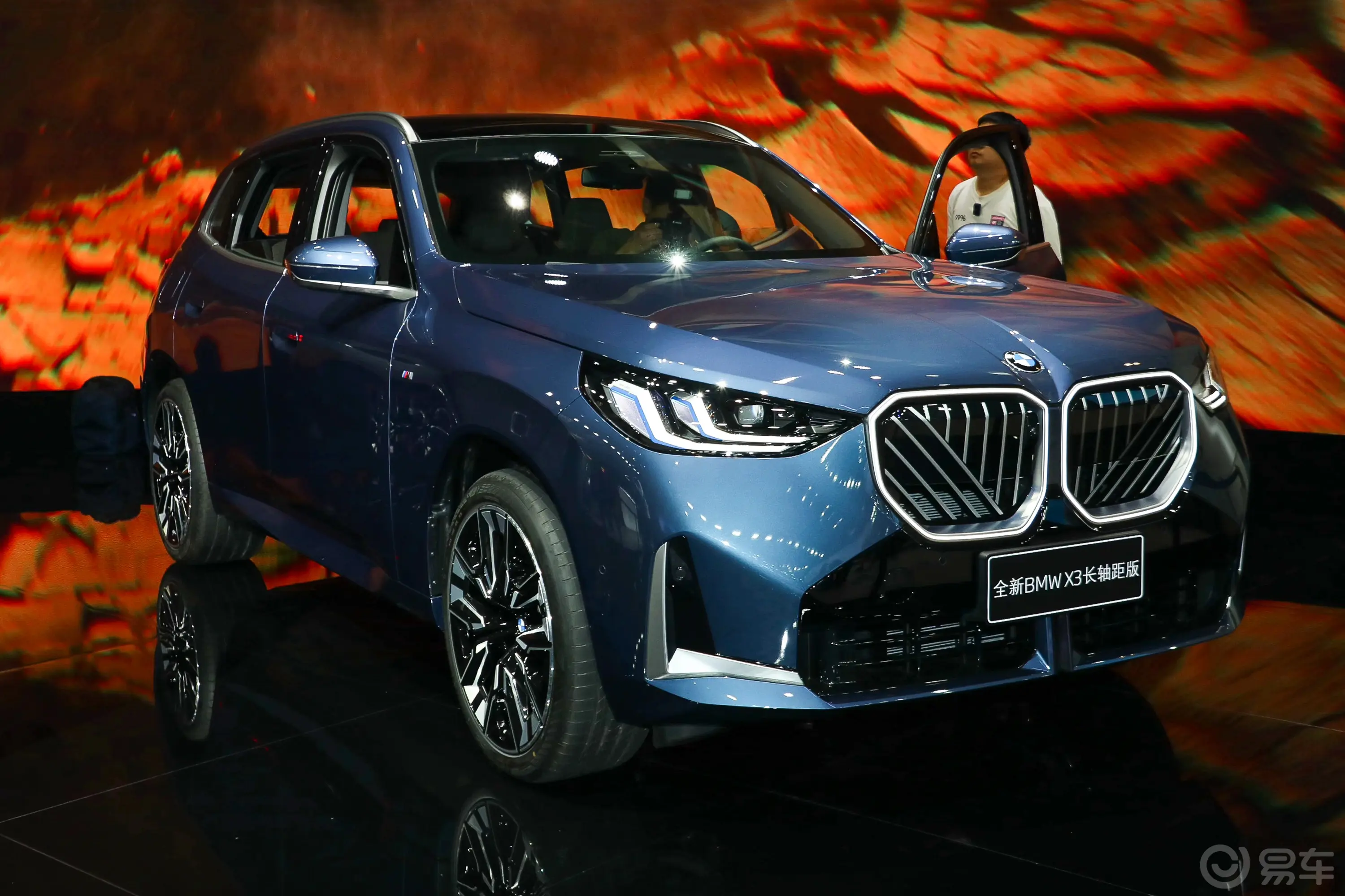 宝马X3xDrive30L 尊享型 M运动套装外观